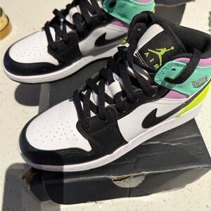 Jordan Kids' Black, White, and Green Sneakers